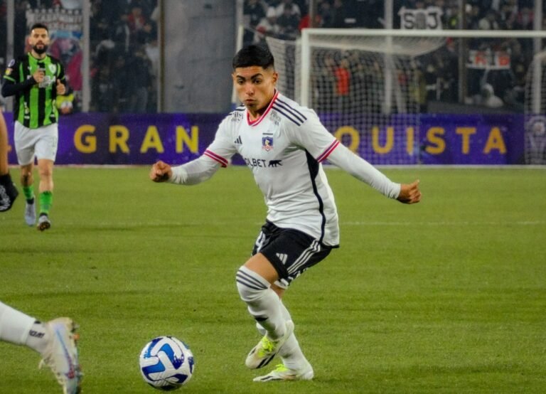 ¿Volverá a Colo Colo? El nuevo estilo de vida de Jordhy Thompson que sorprende a los hinchas