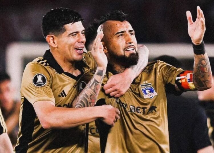 Aseguran que Arturo Vidal podría dejar en la banca a Esteban Pavez