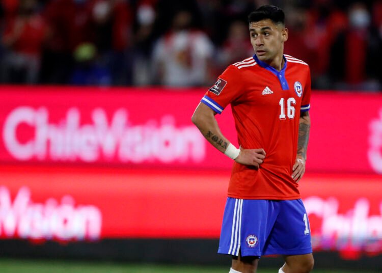 Claudio Baeza reaparece como posible refuerzo para Colo-Colo en el mercado de fichajes