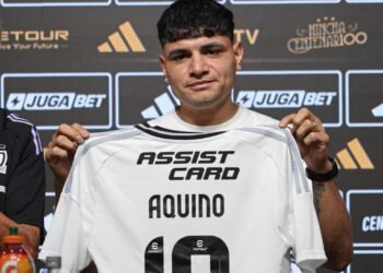 aquino camiseta 10