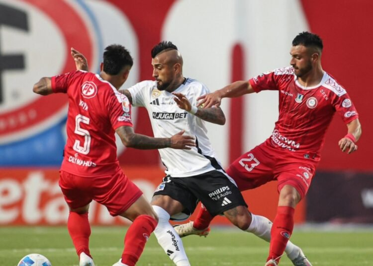 “Pensé que no llegaría nunca este día”: el emotivo mensaje de Arturo Vidal que conmovió a Colo Colo