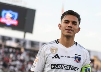 Vicente Pizarro podría dejar Colo Colo para fichar en Brasil