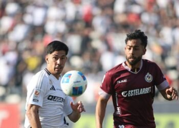 Jorge Almirón defiende con todo a Salomón Rodríguez tras críticas en Colo Colo