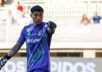 Jorge Almirón toma decisión clave sobre Brayan Cortés en Colo Colo