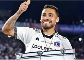 Hinchas de Colo Colo desataron su furia en contra de Marcos Bolados