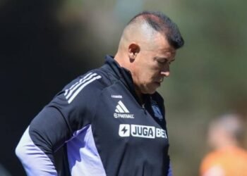 Colo Colo se despide de Jorge Almirón con escueto mensaje