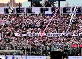 En Colo Colo explican las razones para no suspender el Superclásico tras la muerte de un hincha