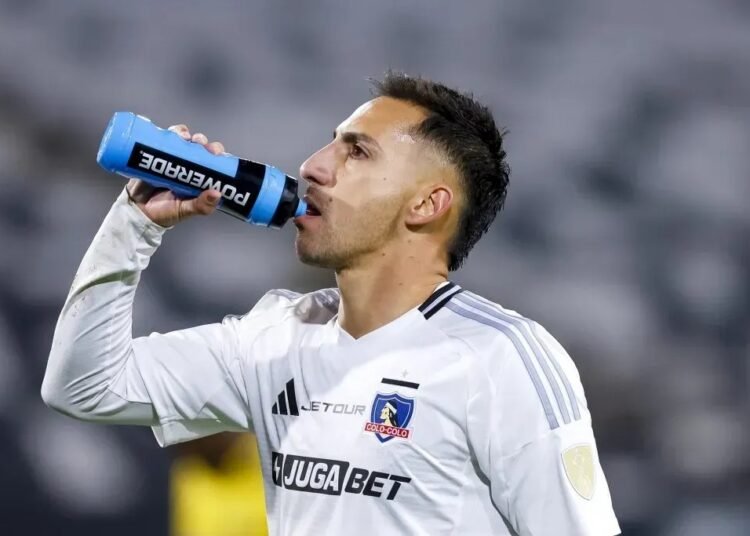 Periodista nacional explota en contra de Javier Correa: «tiene que ir al colegio»