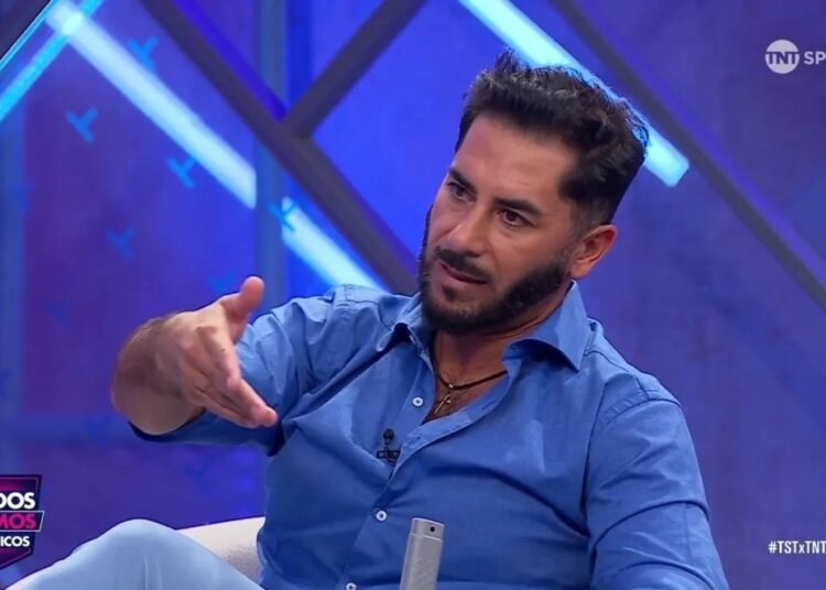 Johnny Herrera furioso por castigo a la hinchada de la U: apunta directamente a Colo Colo