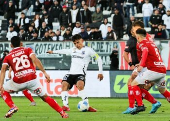 Colo Colo confirma amistoso de emergencia tras suspensión del partido con Ñublense