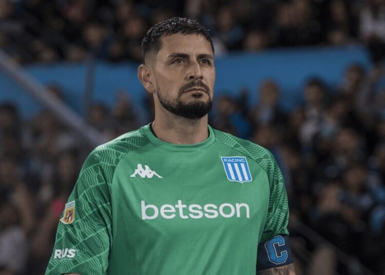 Revelan el arquero que interesa en Colo-Colo de cara a 2026