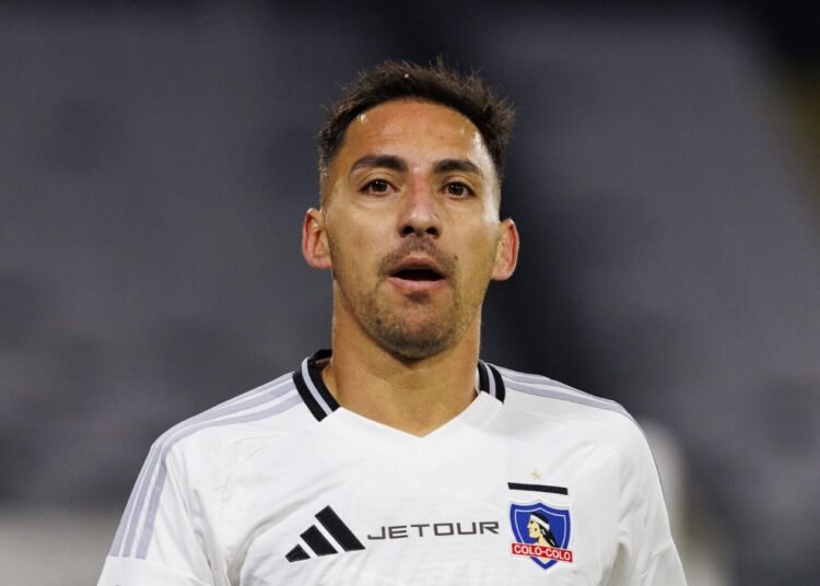 Javier Correa le sigue dando dolores de cabeza a Fernando Ortiz