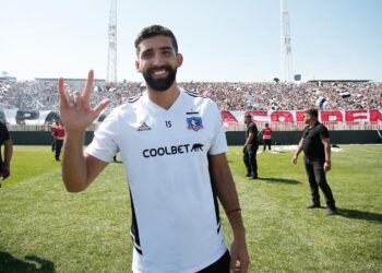 Emiliano Amor da señales sobre su continuidad en Colo-Colo
