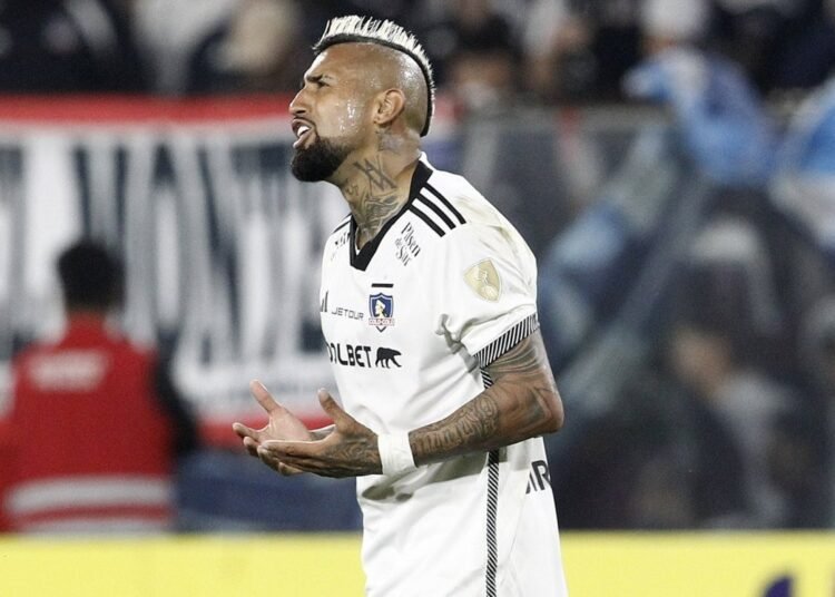 Arturo Vidal analiza el mal momento de la U y calienta el Superclásico