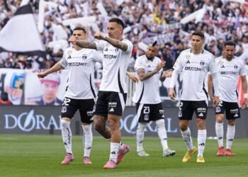 Jugador de Colo Colo arriesga duro castigo por criticar al arbitraje chileno