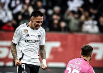 Histórico de Colo Colo lanza advertencia: “Hay que buscar un nuevo goleador con urgencia”