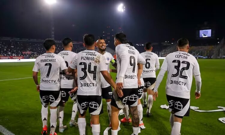 Colo Colo confirma su lista de citados ante Ñublense: Ortiz sorprende con varias novedades