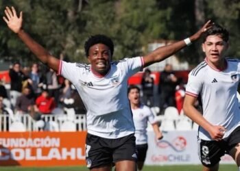 Delantero de 16 años pide su oportunidad en el primer equipo de Colo Colo