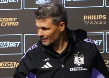 Entregan razones para que Colo Colo saque a Fernando Ortiz