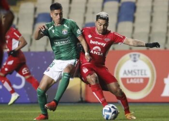 Colo Colo le prende velitas a Ñublense para soñar con la clasificación a Copa Sudamericana