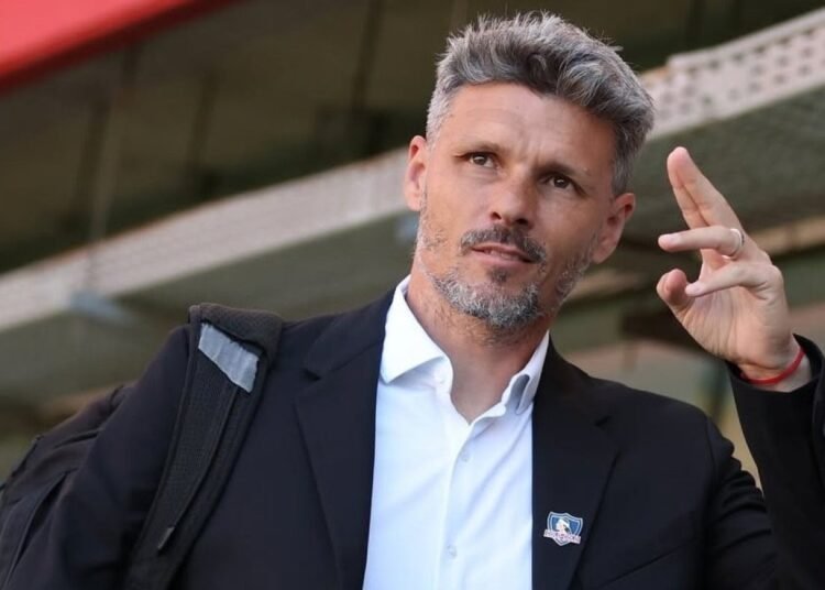 Fernando Ortiz rompe el silencio y se refiere a su posible salida de Colo Colo