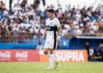 Cuestionan duramente a posible refuerzo de Colo Colo: “Viene de un año horrible”