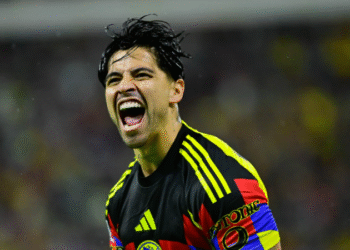 Colo Colo apunta a Víctor Dávila para reemplazar a Lucas Cepeda