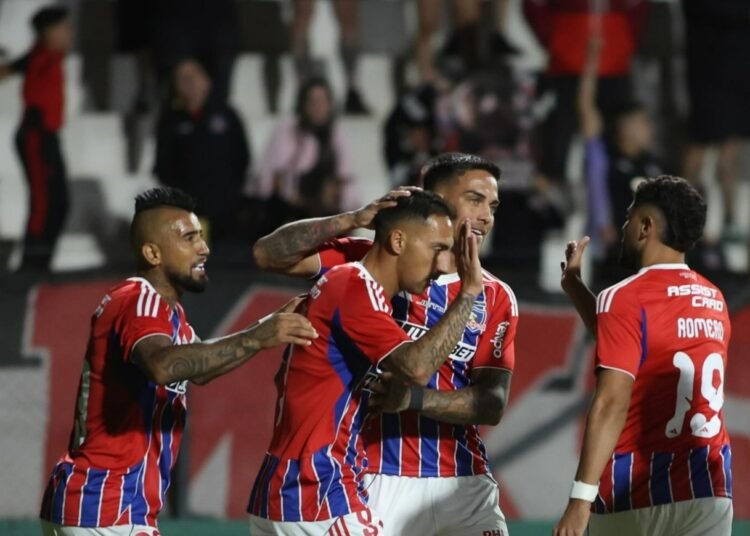 La forma de ver EN VIVO el amistoso entre Colo Colo y Peñarol