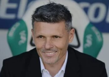 Adelantan que Fernando Ortiz tiene las horas contadas en Colo Colo: “Está pedido”