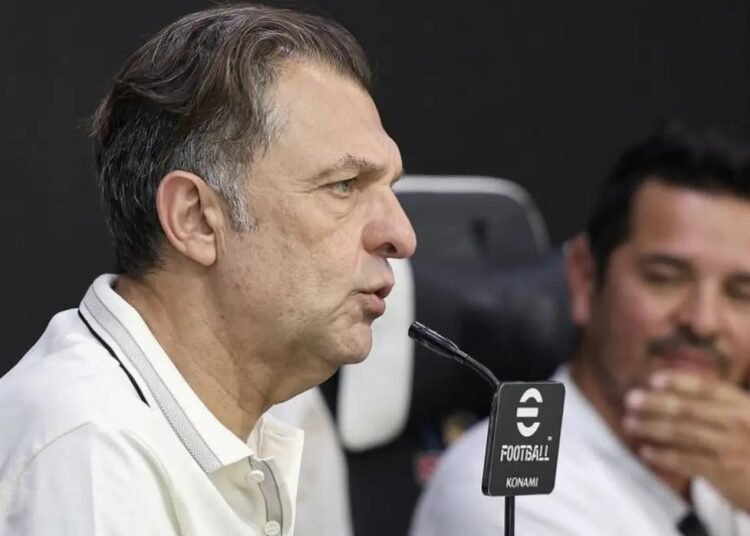 Aníbal Mosa revela detalles del nuevo refuerzo que podría llegar a Colo Colo