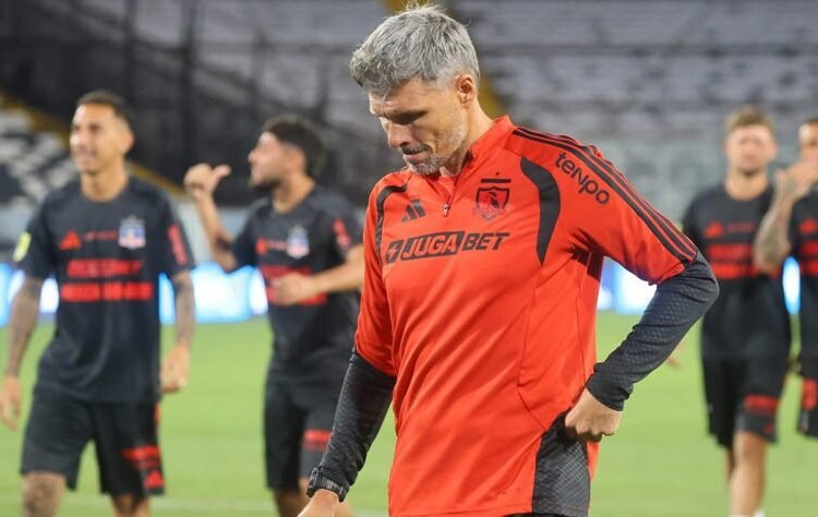 Fernando Ortiz recibe tremenda noticia antes del Superclásico entre Colo Colo y la U