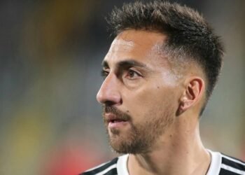 Malas noticias para Ortiz: Javier Correa se lesiona tras el triunfo ante Huachipato