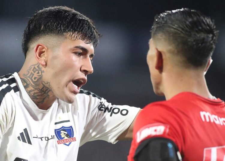 Diego Ulloa se quiebra en conferencia de Colo Colo y conmueve a los hinchas