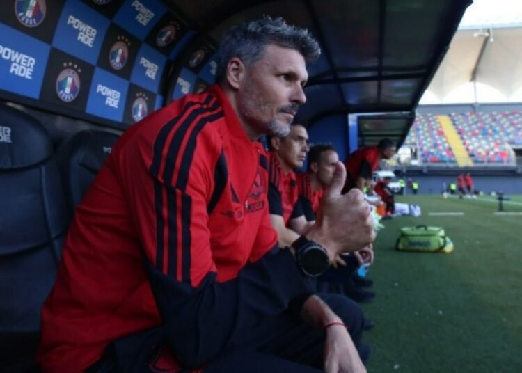 Fernando Ortiz lanza claro pedido a Nicolás Córdova en Colo Colo