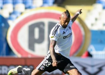 Arturo Vidal: «Colo Colo siempre es candidato para pelear todo»