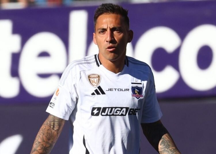 Campeón de la Libertadores 1991 explota contra Javier Correa por la capitanía en Colo-Colo