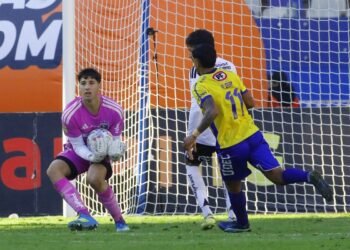 Johnny Herrera se saca lo termo y analiza el debut de Gabriel Maureira