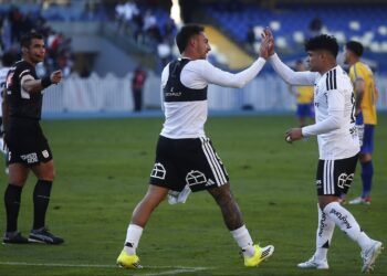 Jugador de Colo Colo que gana millonario sueldo podría salir de Macul: sorpresiva decisión en el Monumental