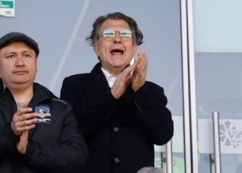 Aníbal Mosa envía mensaje al CSD Colo Colo tras tomar control de Blanco y Negro