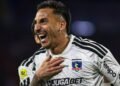 Javier Correa deslumbra en Colo-Colo y vuelve a enamorar a los hinchas albos
