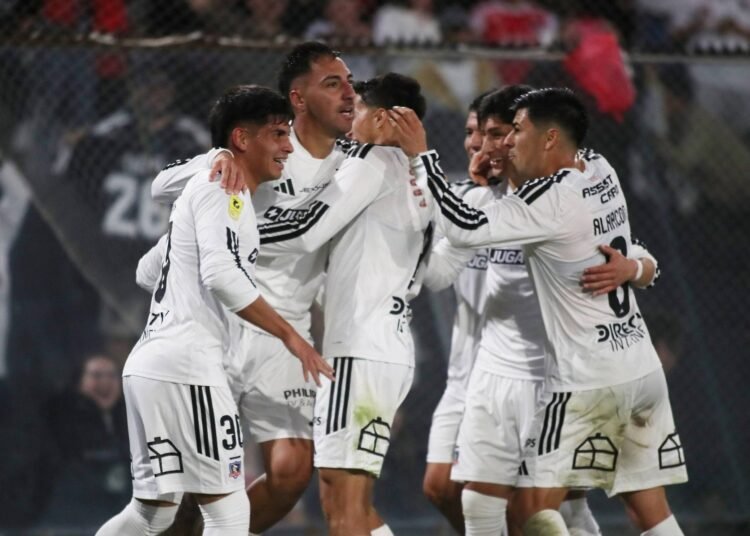 Duras críticas a refuerzo de Colo-Colo: lo catalogan como un “desastre” en 2026
