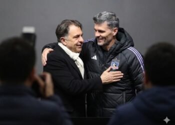 En Colo-Colo respaldan a Fernando Ortiz y valoran el trabajo del DT albo