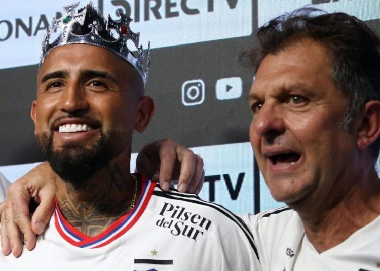 PDI interrogó a Arturo Vidal por millonario robo a una casa de cambio