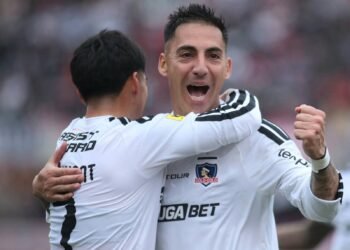 ¡Tremenda para Colo Colo! Piden 10 fechas de castigo para Javier Correa tras el Superclásico"