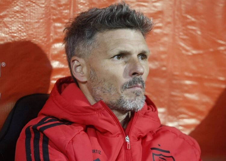Fernando Ortiz recuerda las críticas en Colo Colo: “Me decían vende humo”