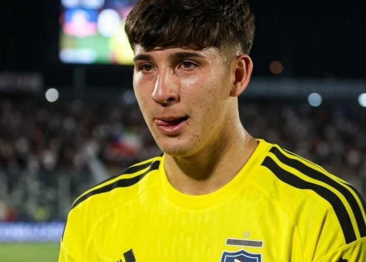 Fernando Ortiz pide un nuevo arquero para Colo Colo y exgolero lo critica sin filtro