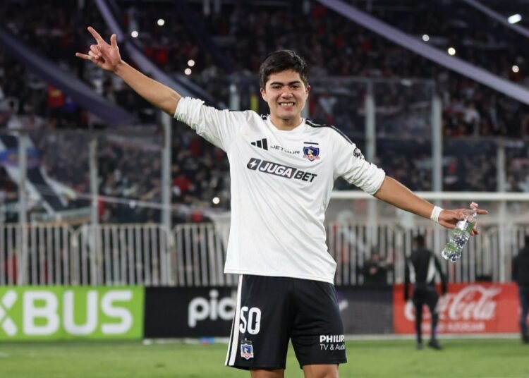 La emoción de Felipe Raipán: el joven de 16 años que anotó el gol del triunfo de Colo Colo