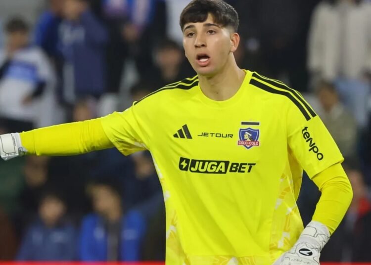 La tajante postura de Claudio Borghi sobre traer un nuevo arquero para Colo Colo