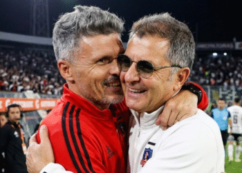 Blanco y Negro toma una decisión: Colo-Colo busca al refuerzo solicitado por Fernando Ortiz
