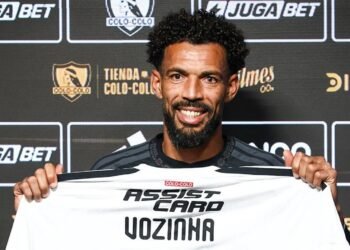 Leyenda del fútbol chileno le mete tremenda presión a Vozinha
